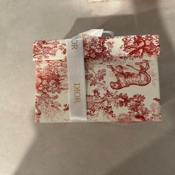 Dior animal print red & white boxes and other jewelry boxes - Picture 9 of 9